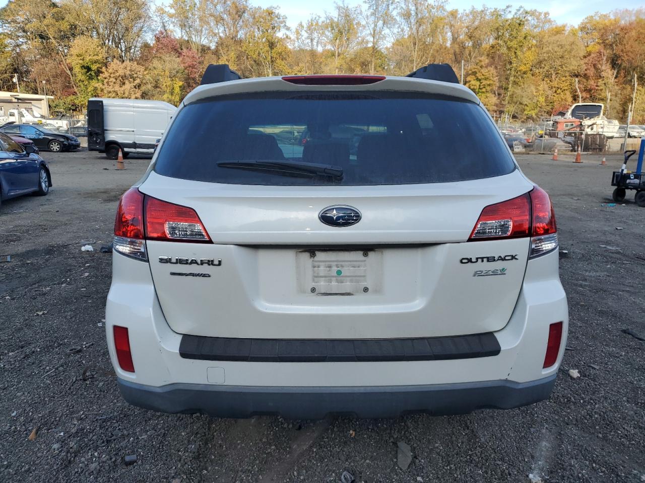 Lot #3034642384 2013 SUBARU OUTBACK 2.