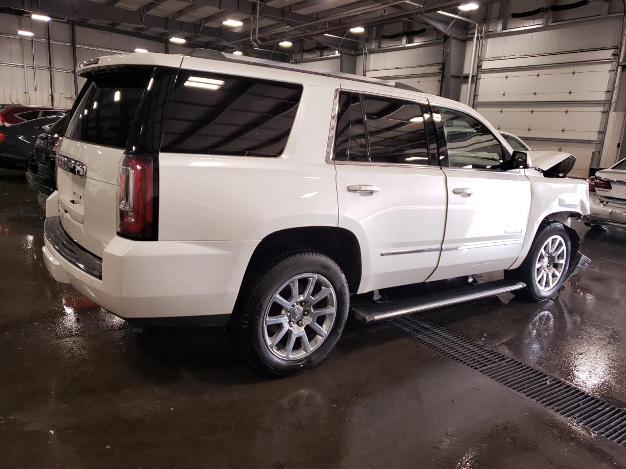 Lot #2989202813 2015 GMC YUKON DENA