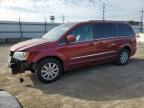 CHRYSLER TOWN & COU photo