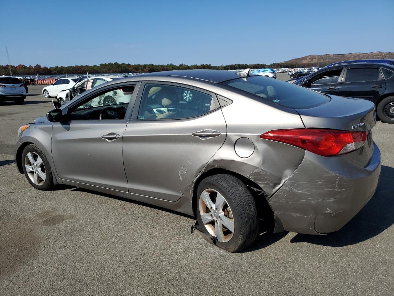 Lot #3036945775 2013 HYUNDAI ELANTRA GL