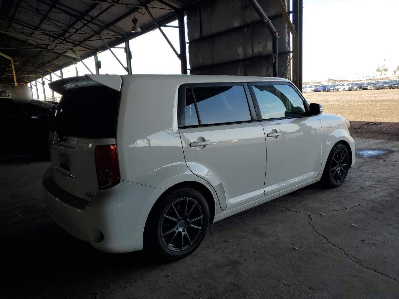 TOYOTA SCION XB 2012 white  gas JTLZE4FE9CJ024741 photo #4