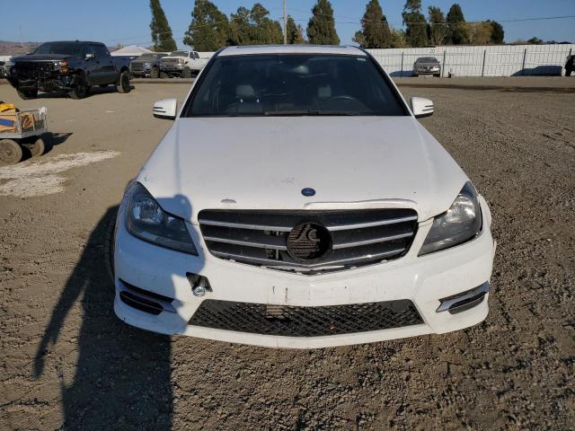 VIN WDDGF4HB2EG245526 2014 Mercedes-Benz C-Class, 250 no.5