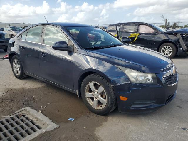 VIN 1G1PC5SB7E7366126 2014 Chevrolet Cruze, LT no.4