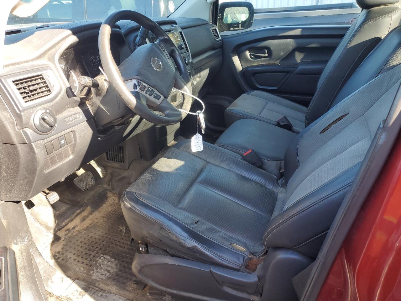 Lot #2923517118 2017 NISSAN TITAN S