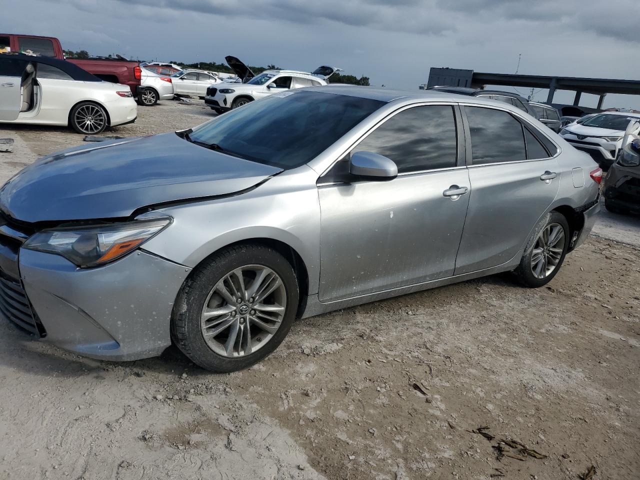 Toyota Camry 2017 