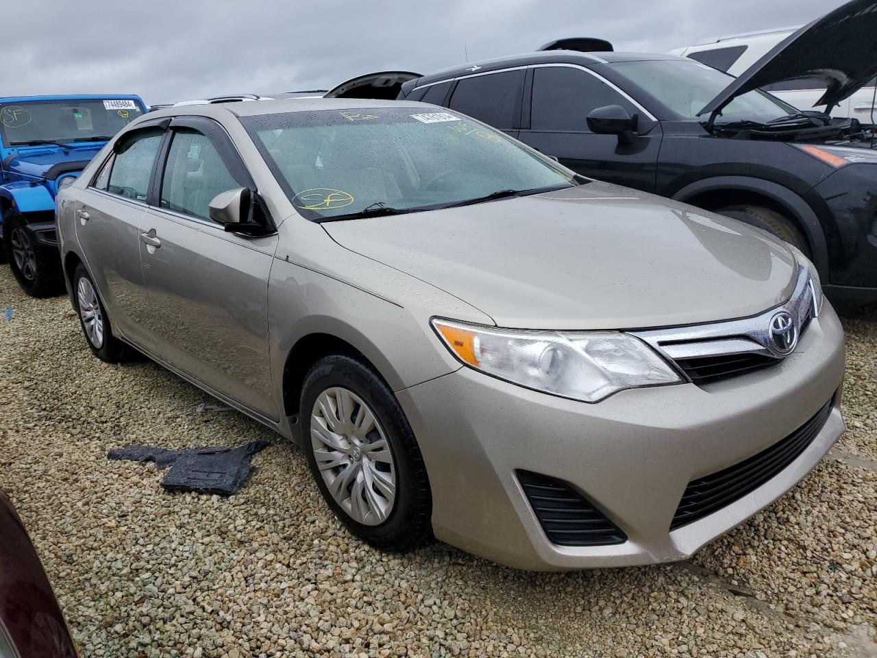 Lot #3049642213 2014 TOYOTA CAMRY L