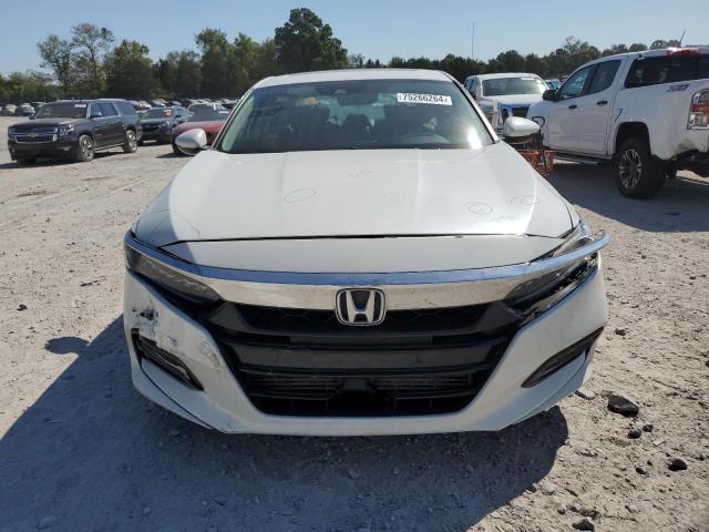 VIN 1HGCV2F96KA003306 2019 Honda Accord, Touring no.5