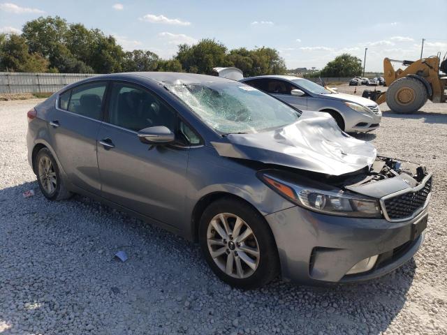 VIN 3KPFL4A79HE096315 2017 KIA Forte, LX no.4