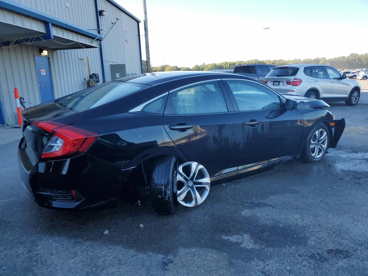 Lot #2962478748 2018 HONDA CIVIC LX