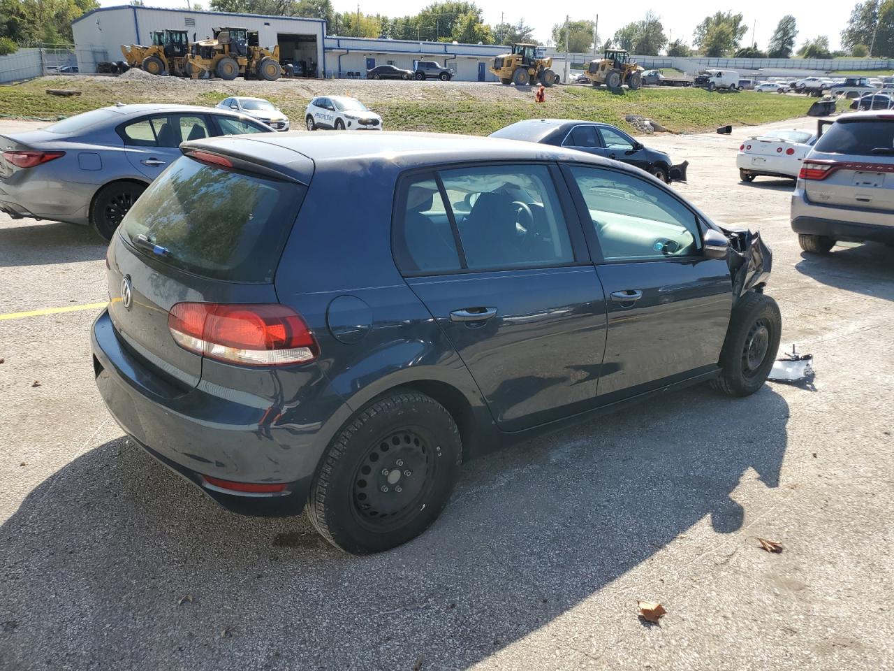 Lot #2989343746 2012 VOLKSWAGEN GOLF