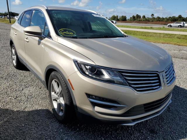 VIN 5LMCJ1C9XHUL68497 2017 Lincoln MKC, Premiere no.4