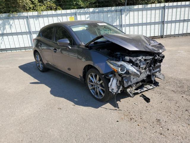 VIN 3MZBN1L39JM251472 2018 Mazda 3, Touring no.4