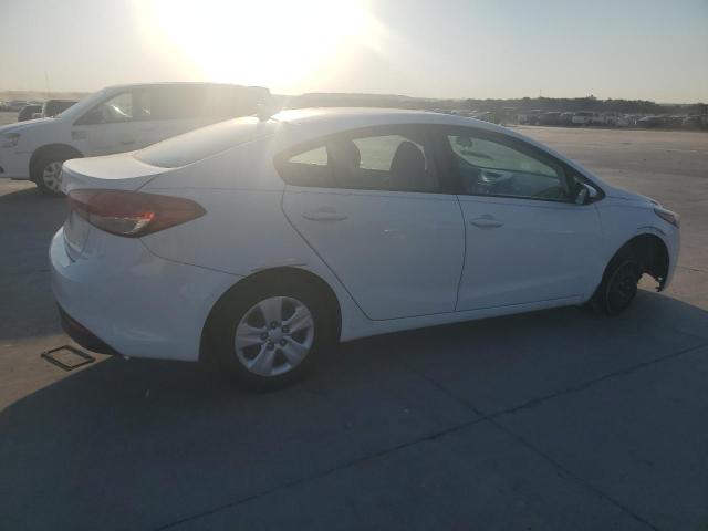 KIA FORTE LX 2017 white  gas 3KPFK4A75HE006578 photo #4