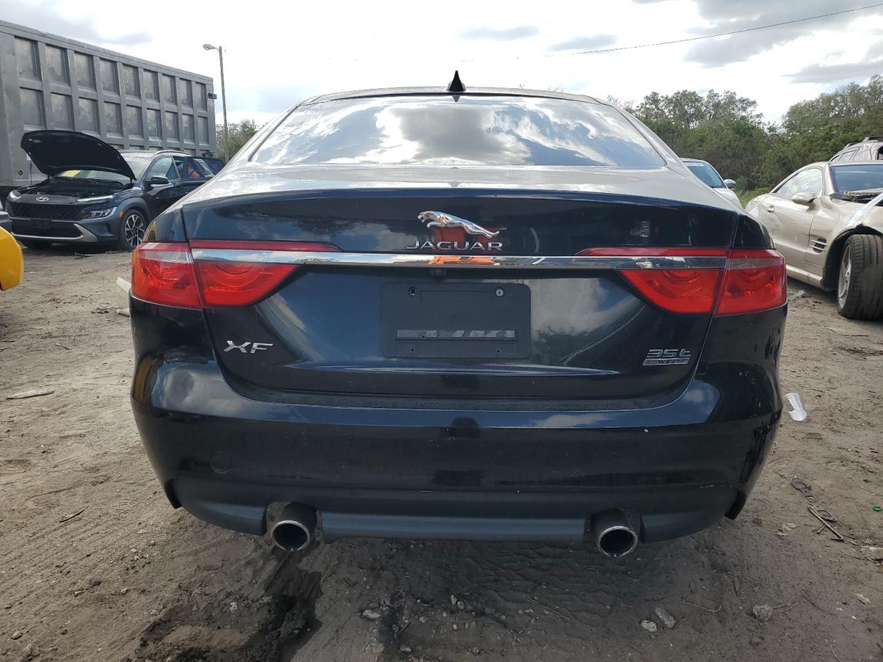 Lot #2954659418 2017 JAGUAR XF PREMIUM