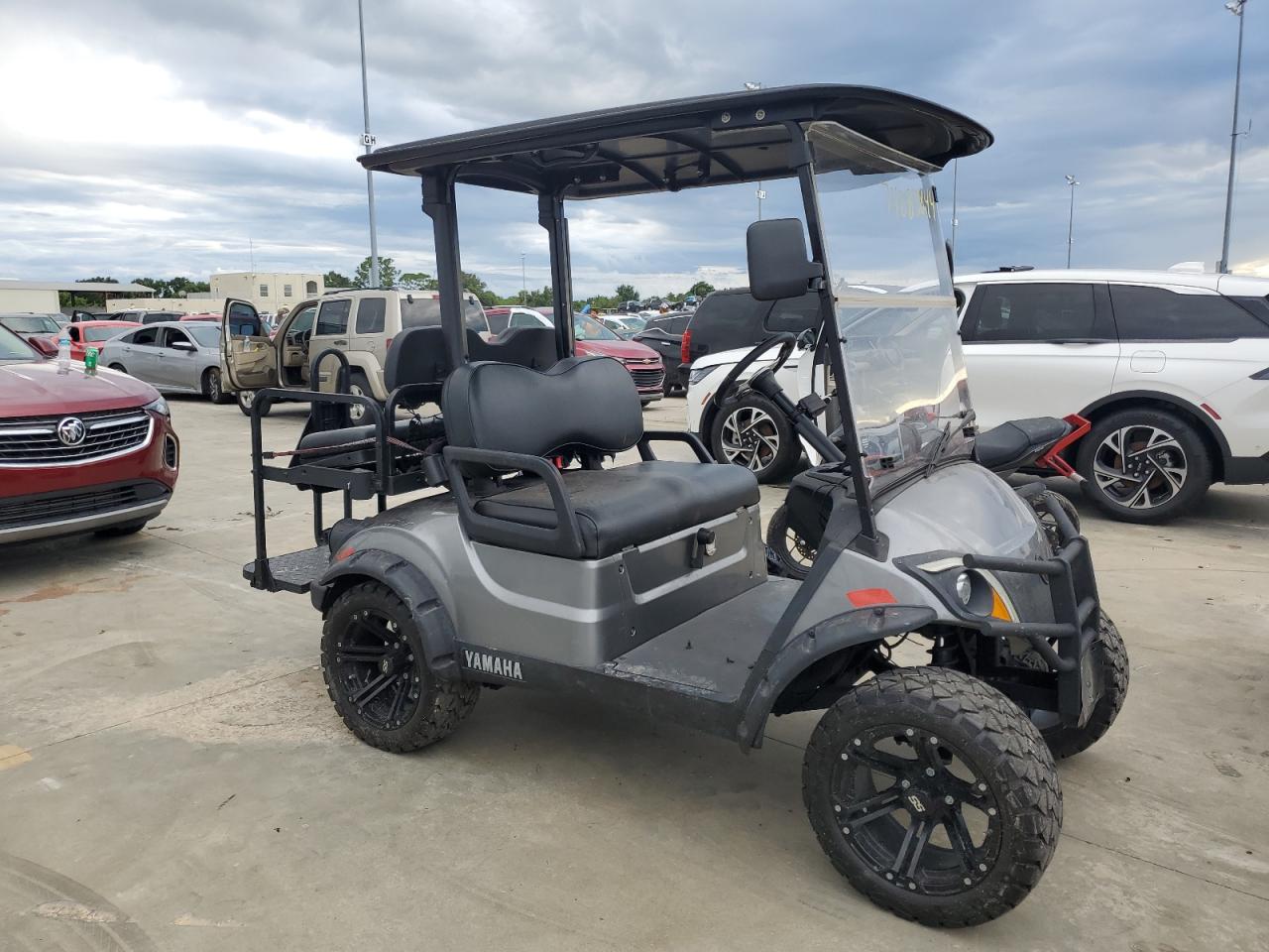 Lot #2989157762 2017 ASPT GOLF CART