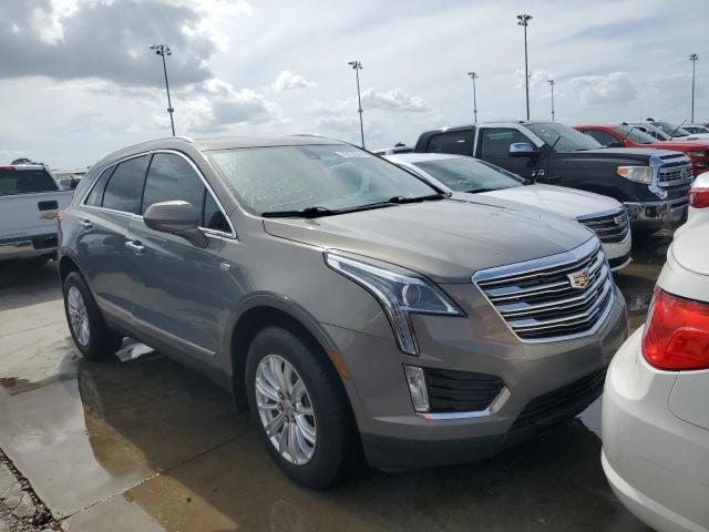 VIN 1GYKNARS1JZ240265 2018 Cadillac XT5 no.4