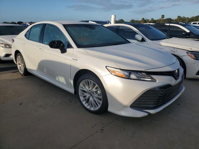 2018 TOYOTA CAMRY HYBR - 4T1B21HKXJU007994