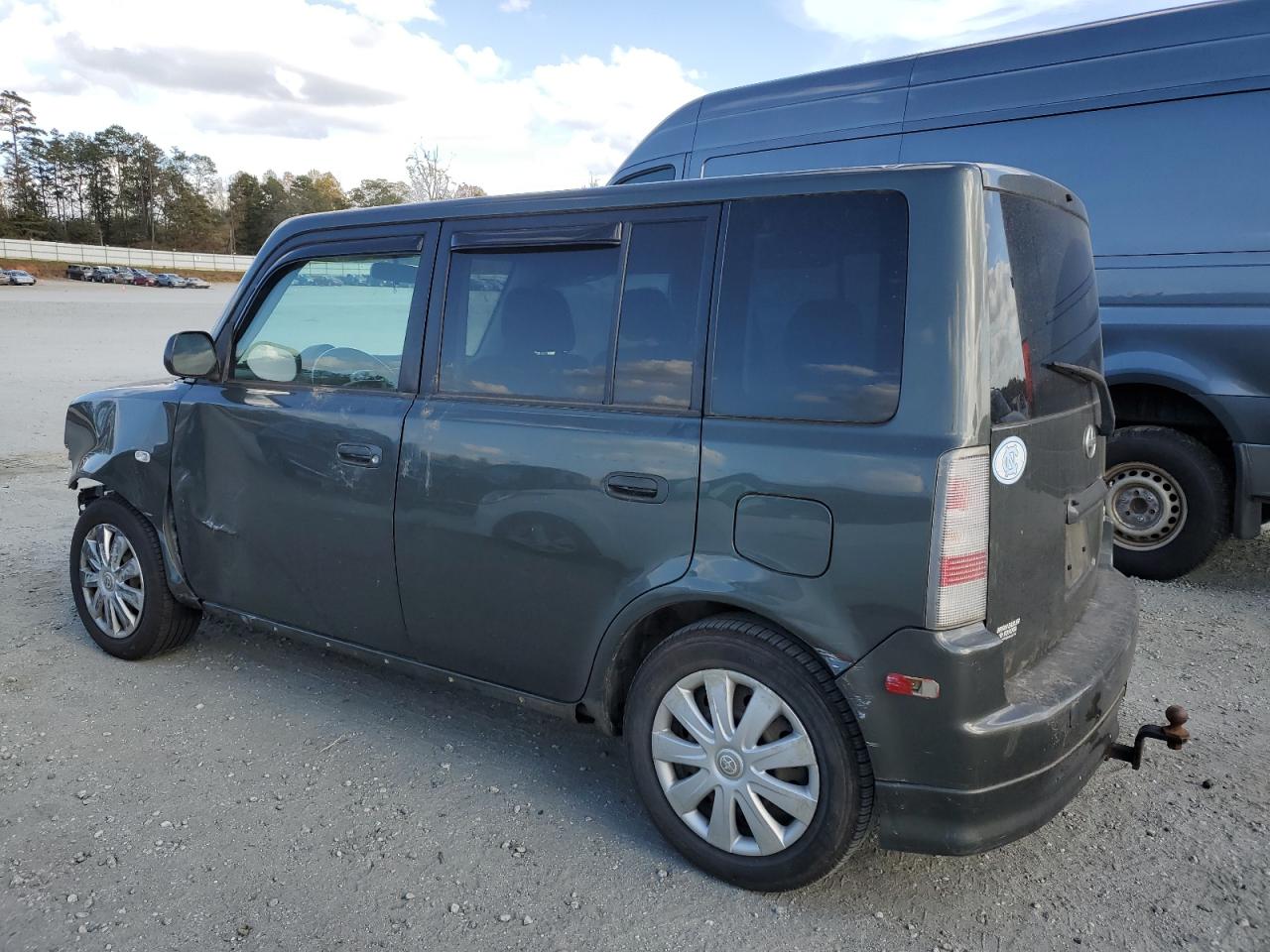 Lot #2962177216 2005 TOYOTA SCION XB