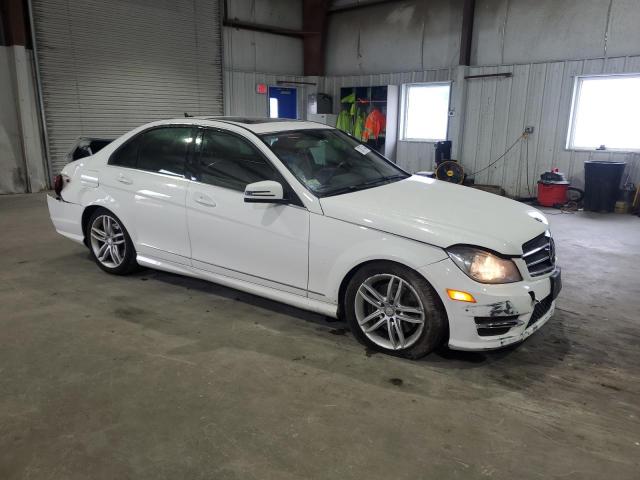 VIN WDDGF8AB8EA955602 2014 Mercedes-Benz C-Class, 3... no.4