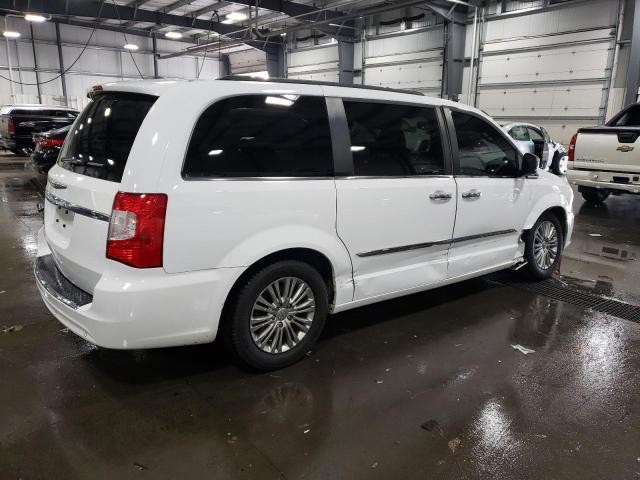2016 CHRYSLER TOWN & COU - 2C4RC1CG8GR135661