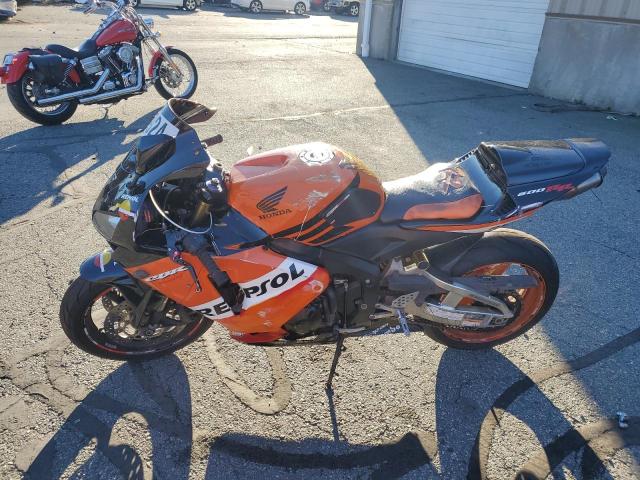 2006 HONDA CBR600 RR - JH2PC37076M306991