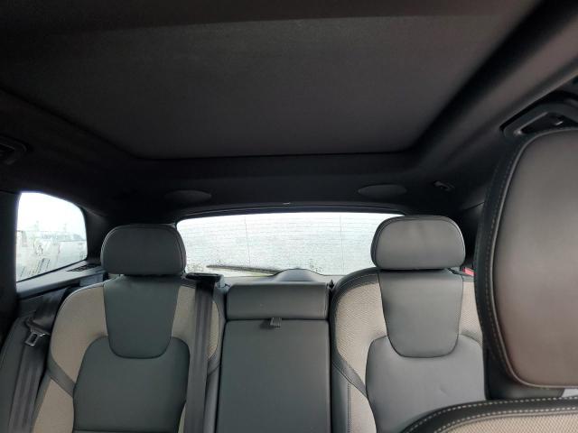 2022 VOLVO XC60 B5 R- YV4L12DMXN1064970