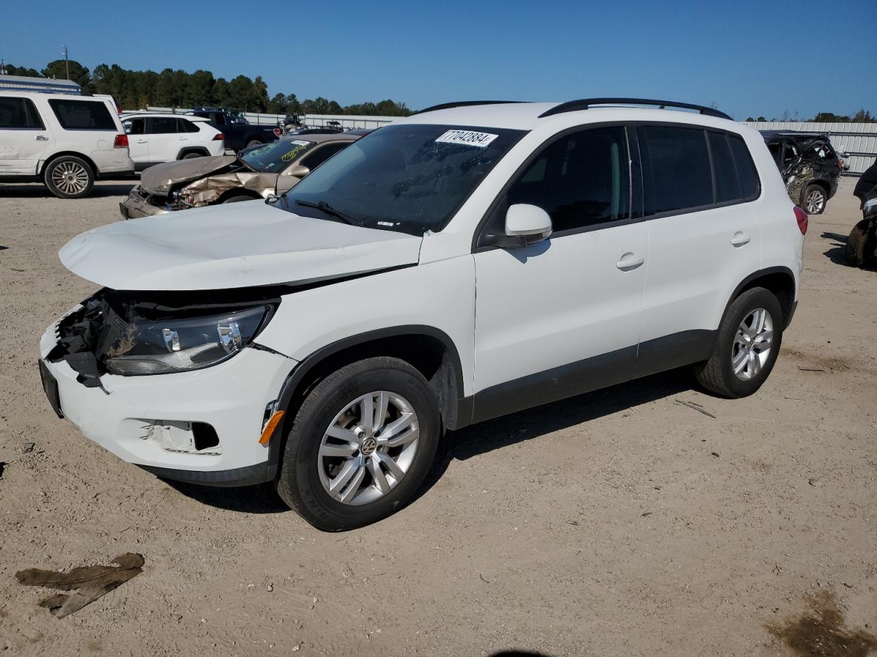  Salvage Volkswagen Tiguan