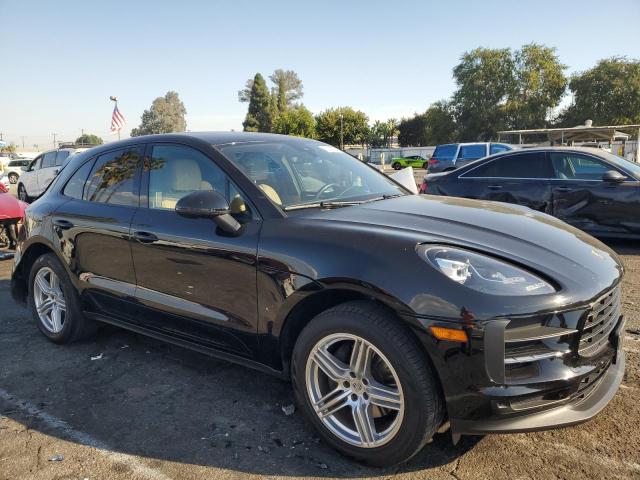 VIN WP1AA2A59LLB00610 2020 Porsche Macan no.4