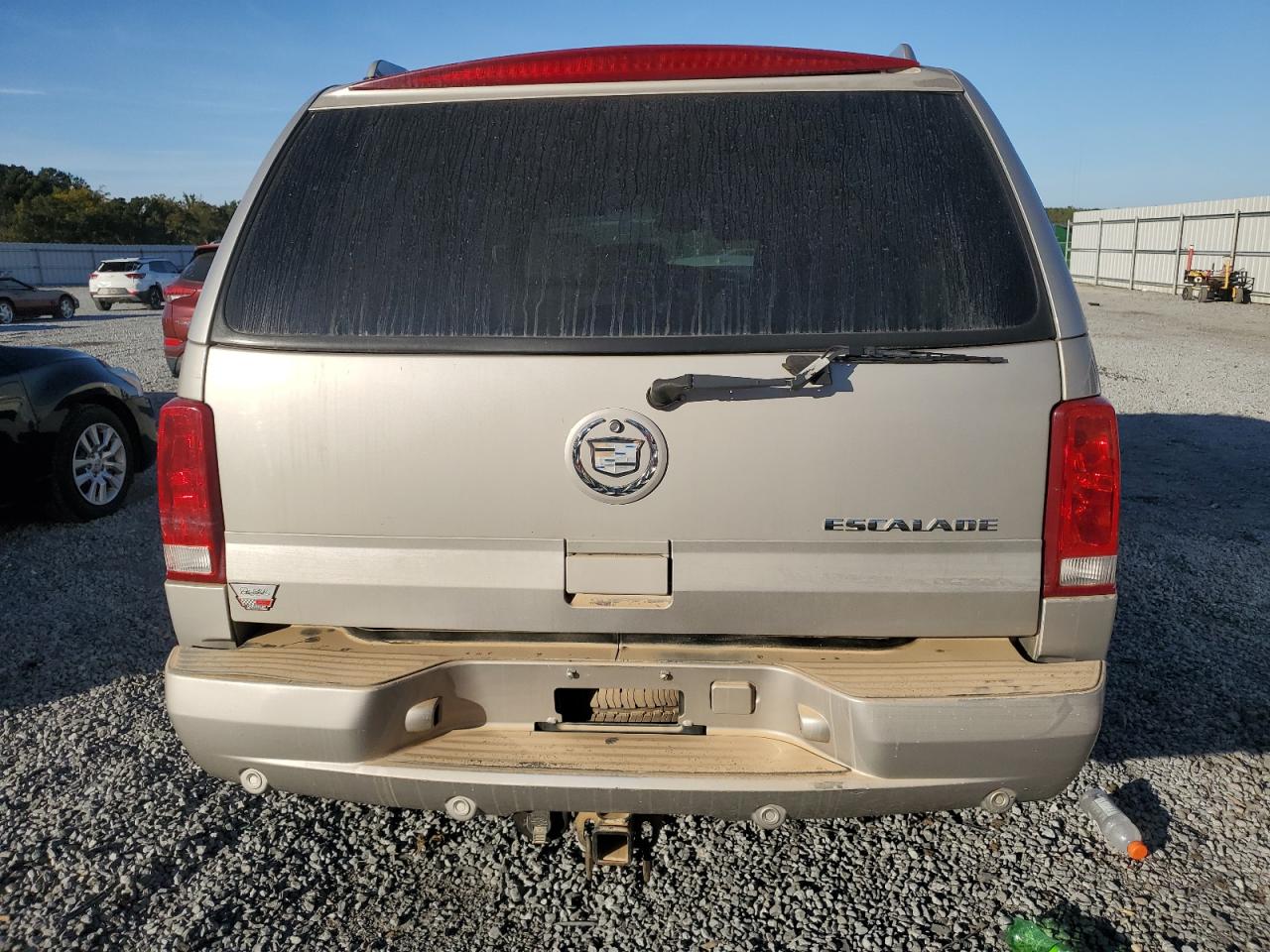 Lot #2993209439 2004 CADILLAC ESCALADE L