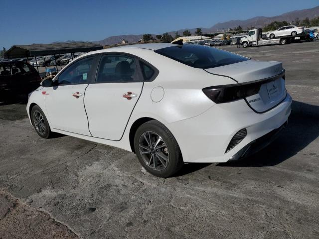 KIA FORTE LX 2023 white  gas 3KPF24AD4PE595739 photo #3