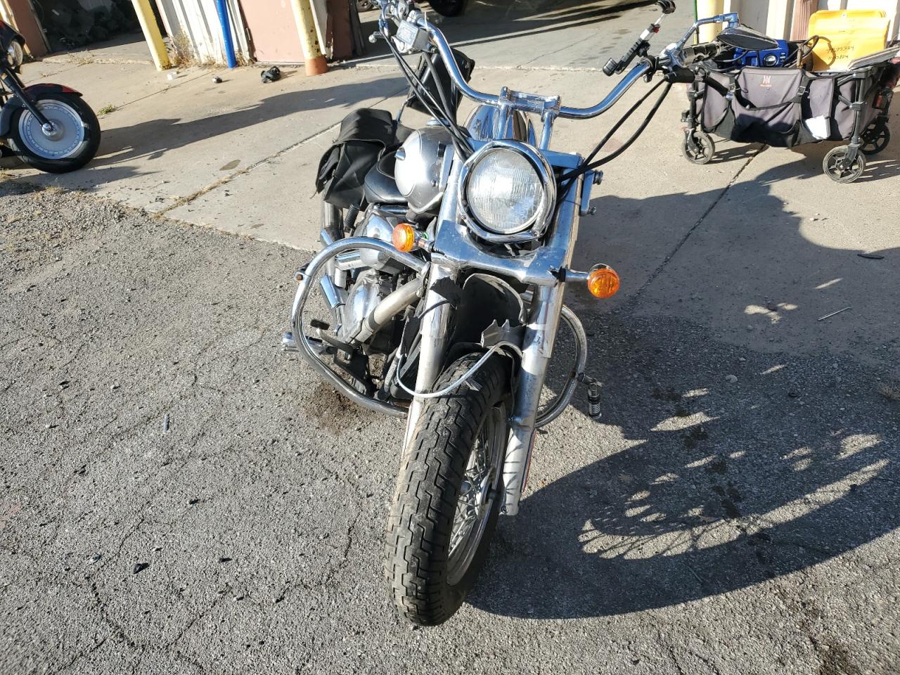 Lot #3259579018 2002 SUZUKI VL800