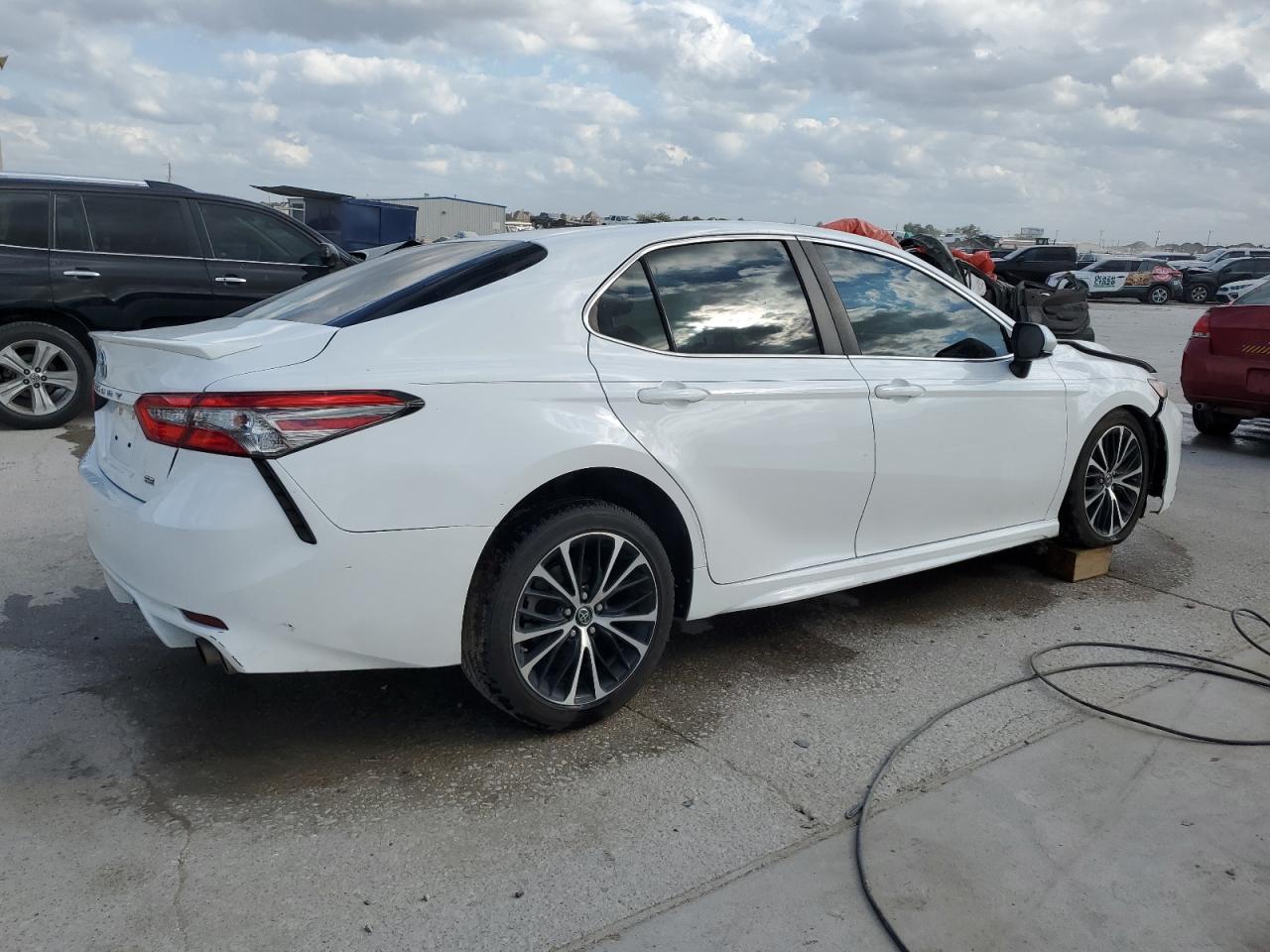 Lot #2962553761 2018 TOYOTA CAMRY L