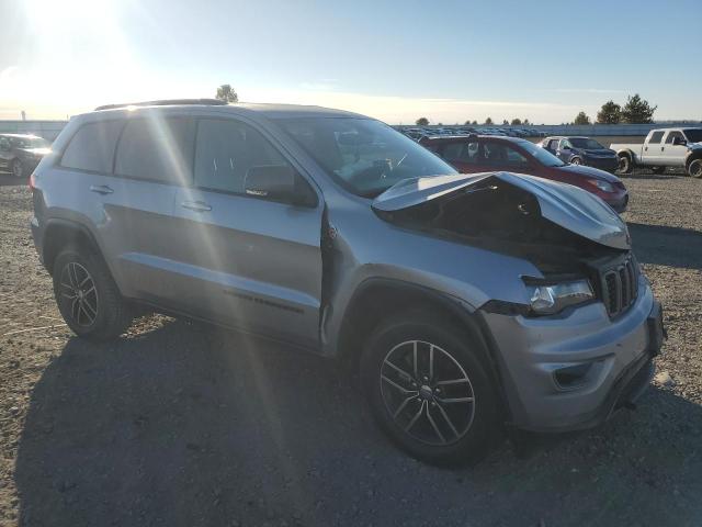 VIN 1C4RJFLG5HC671545 2017 Jeep Grand Cherokee, Tra... no.4