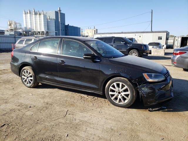 VIN 3VWDX7AJ7DM367779 2013 Volkswagen Jetta, SE no.4