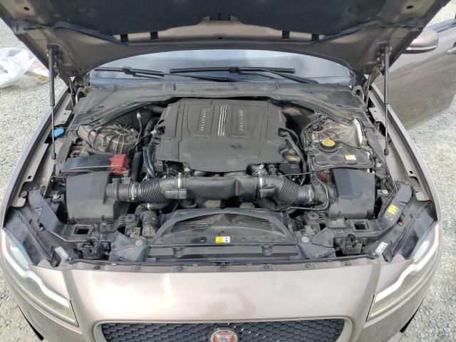 2017 JAGUAR XF S SAJBG4BV7HCY33486