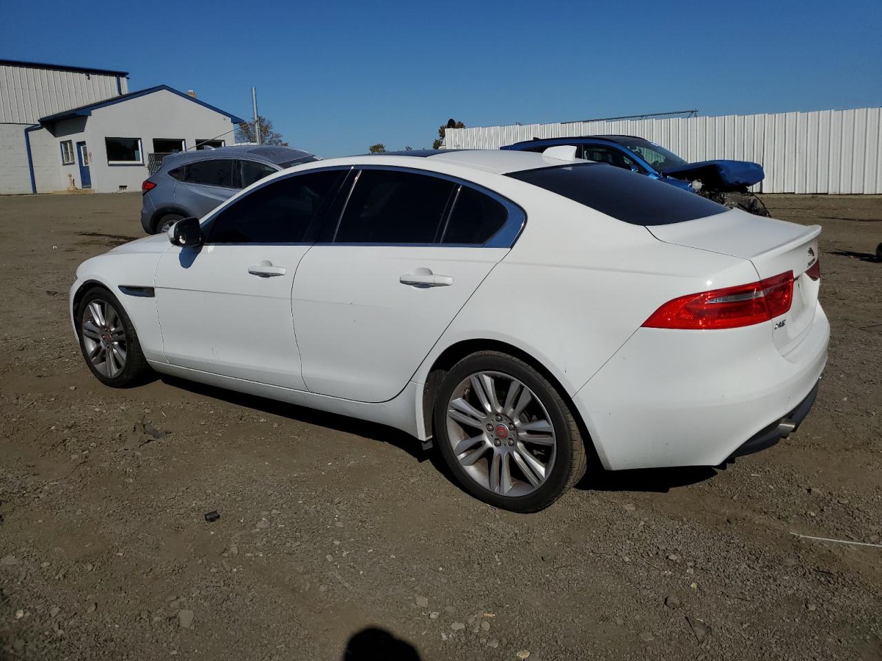 Lot #2952916750 2019 JAGUAR XE