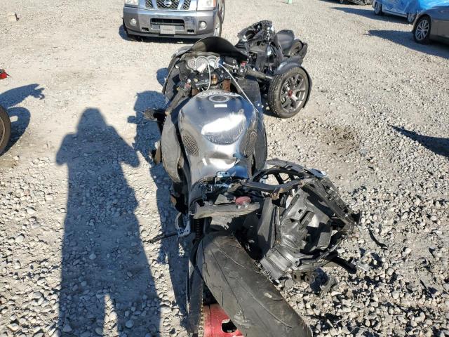 2019 SUZUKI GSX1300 RA - JS1GX72B7K7100537
