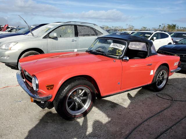 TRIUMPH CAR TR6 1976 red   CF58015U0 photo #1