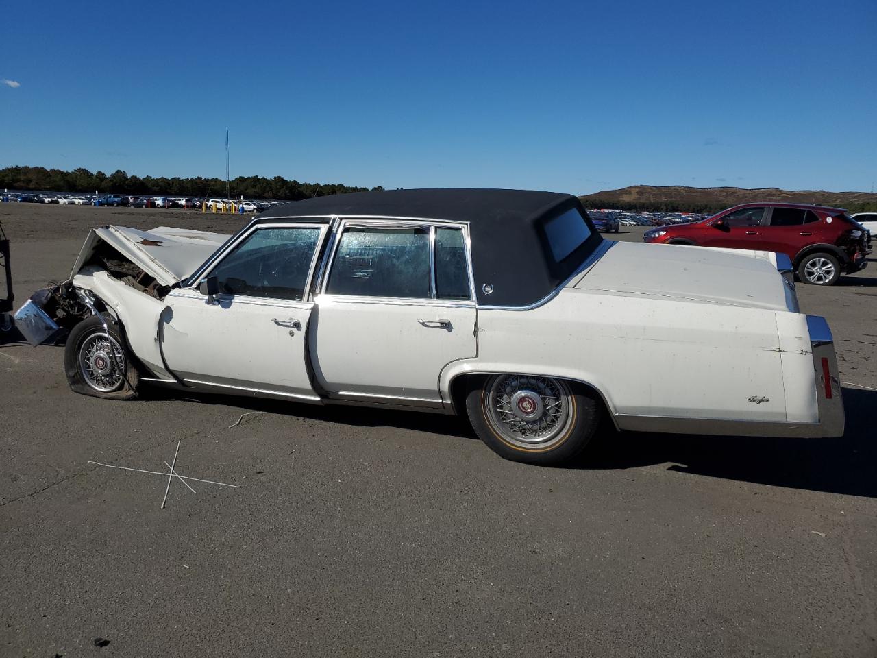 CADILLAC BROUGHAM 1988 white  gas 1G6DW51Y2J9730672 photo #3