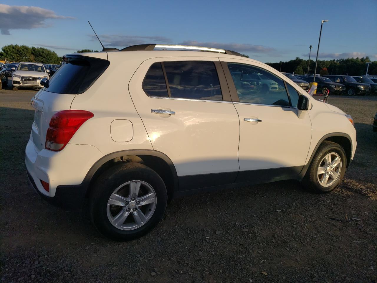 Lot #2876100731 2018 CHEVROLET TRAX 1LT