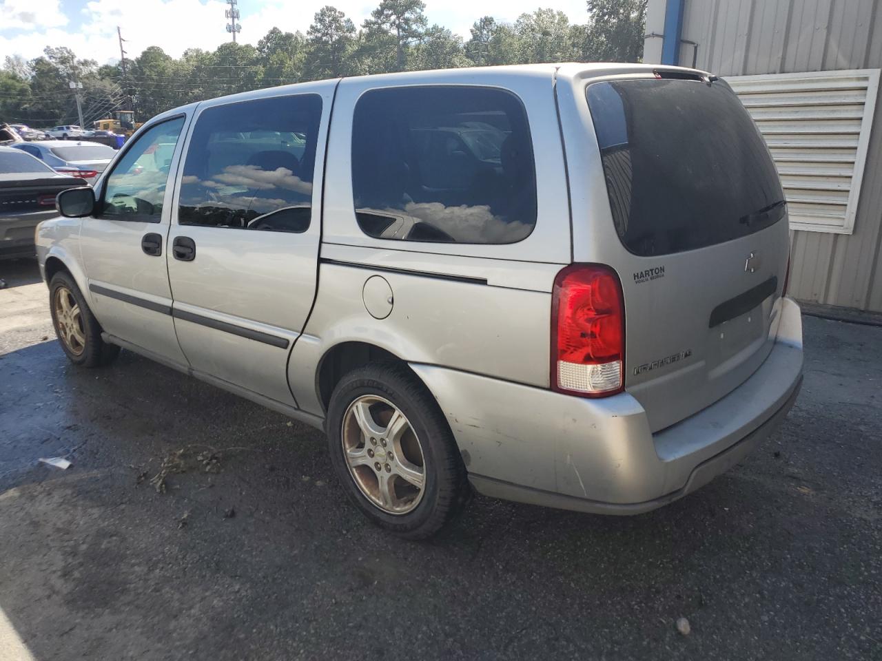 Lot #2945565076 2007 CHEVROLET UPLANDER L