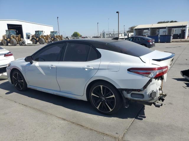 VIN 4T1B61HK4KU219019 2019 Toyota Camry, Xse no.2