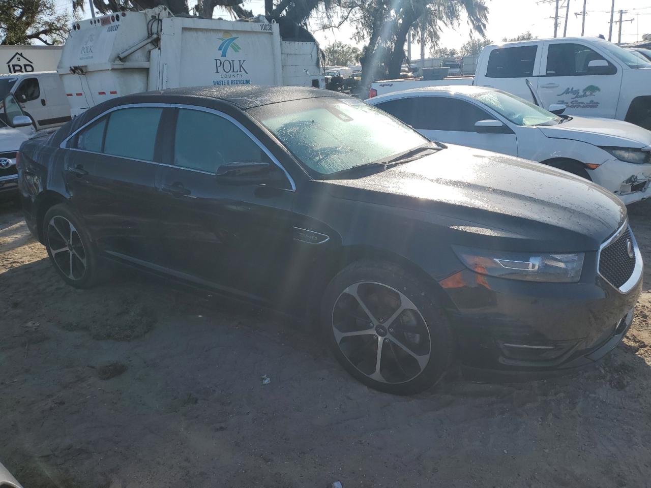 Lot #2988749652 2015 FORD TAURUS SHO