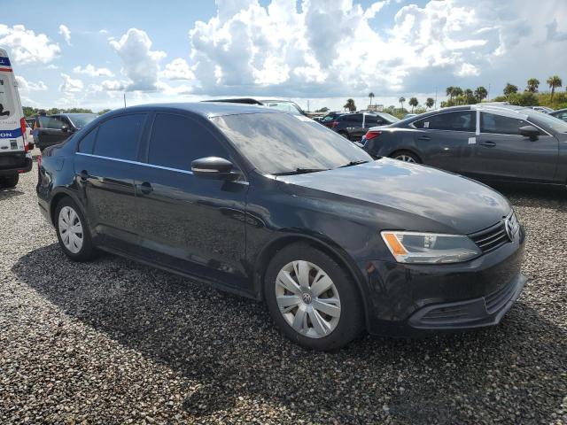 VIN 3VWDX7AJ8DM396272 2013 Volkswagen Jetta, SE no.4