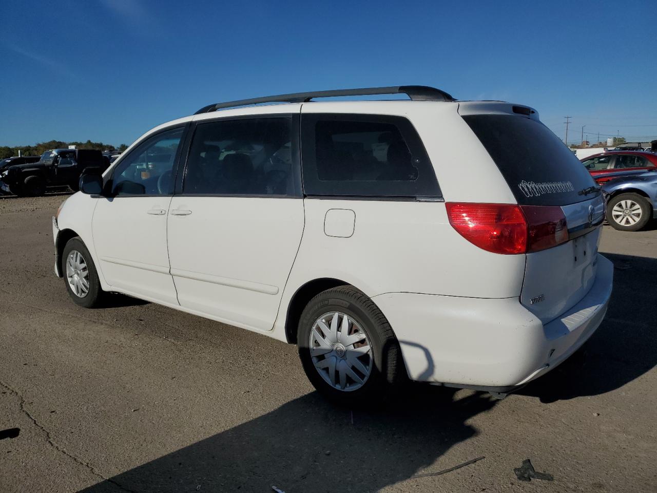 Lot #2938114909 2006 TOYOTA SIENNA CE