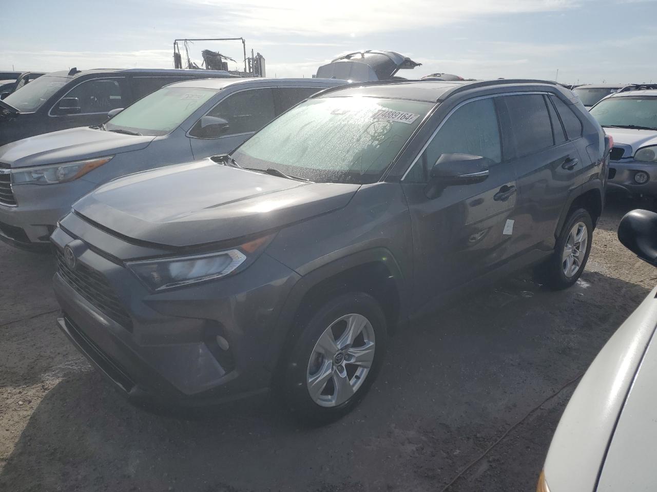 Lot #2971683348 2021 TOYOTA RAV4 XLE