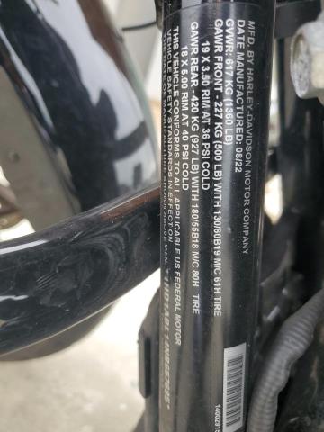 2022 HARLEY-DAVIDSON FLHXST - 1HD1ABL14NB657685