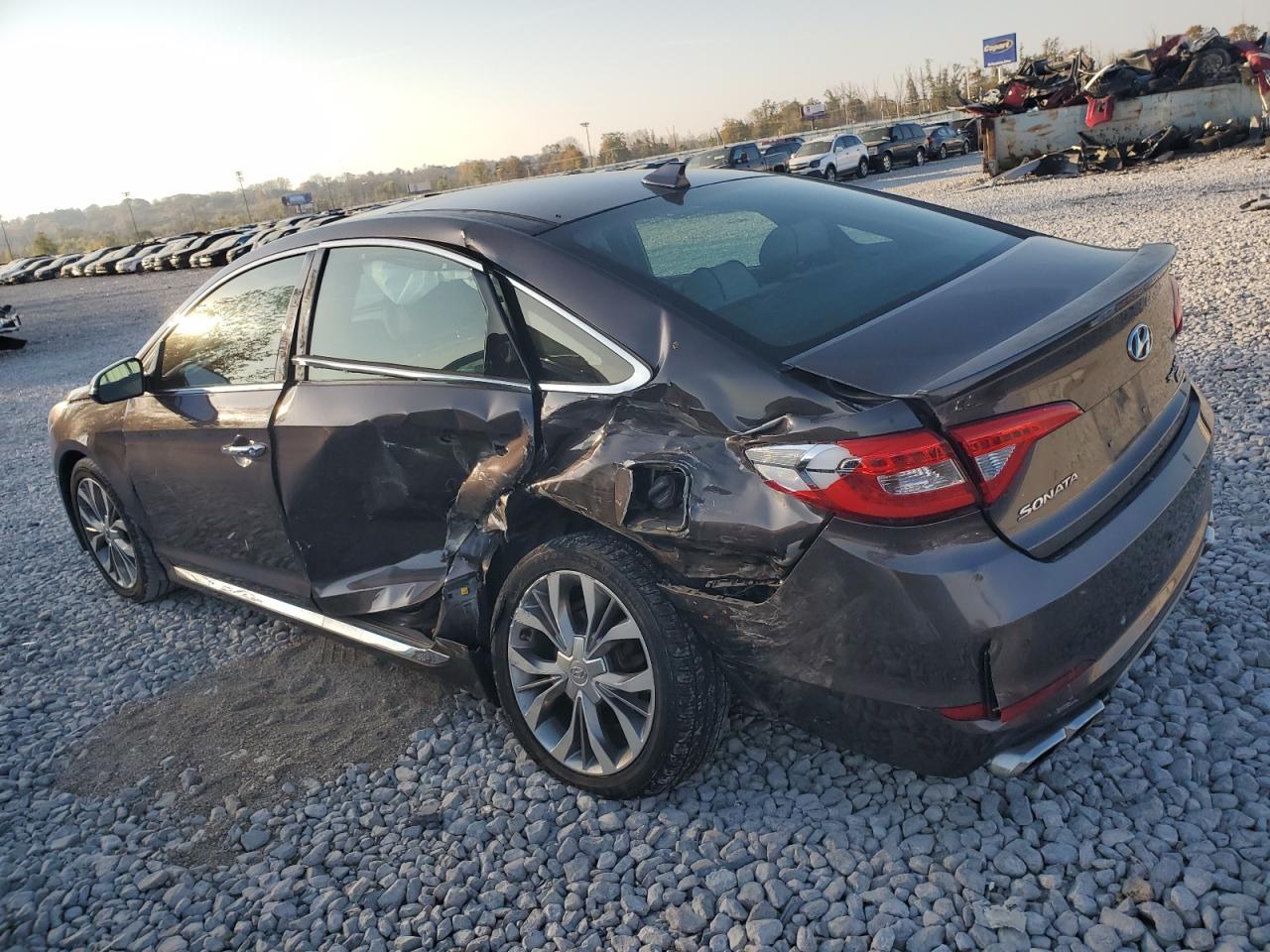 HYUNDAI SONATA SPORT