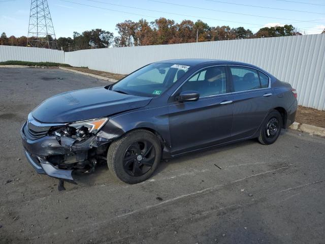 Vin: 1hgcr2f35ha134168, lot: 77527984, honda accord lx 2017 img_1