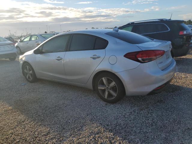 VIN 3KPFL4A77JE244886 2018 KIA Forte, LX no.2